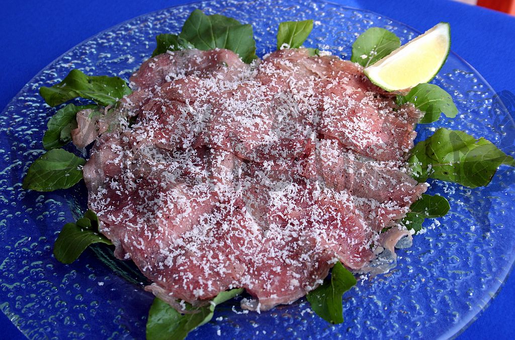 Carpaccio (with rocket salad and parmesan cheese)