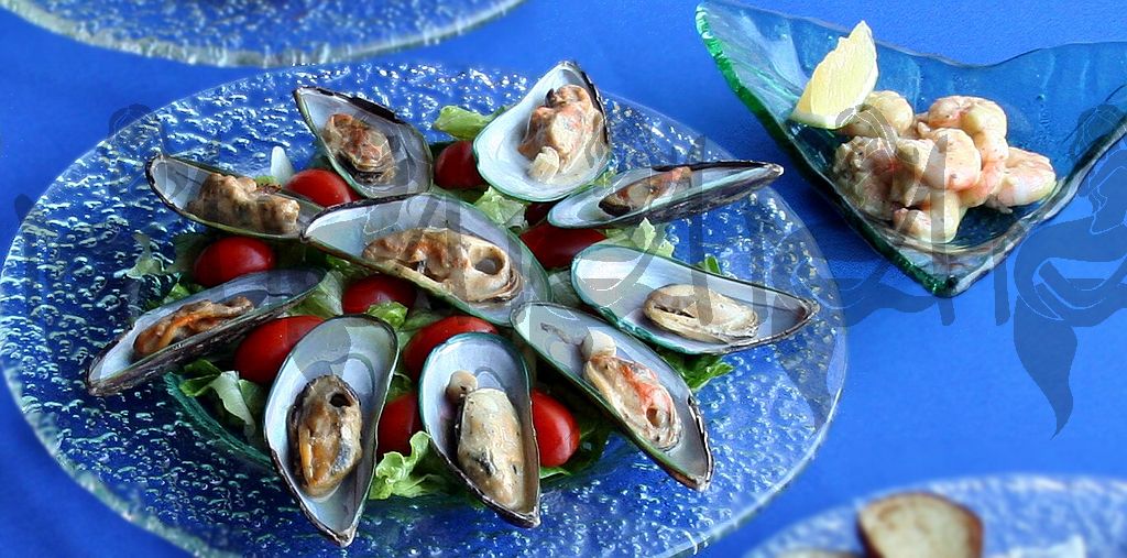 Mussels in vinaigrette & Marinated shrimps